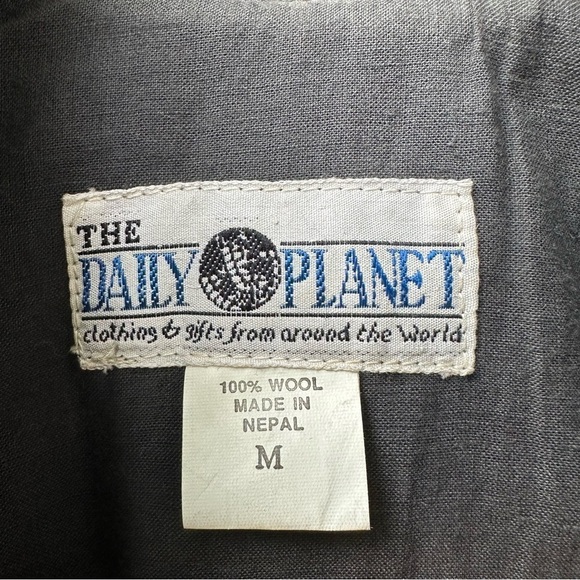 Vintage The Daily Planet Wool Vest Jacket Black Red Nepal Sz M Boho Ethnic Trim - Picture 5 of 9